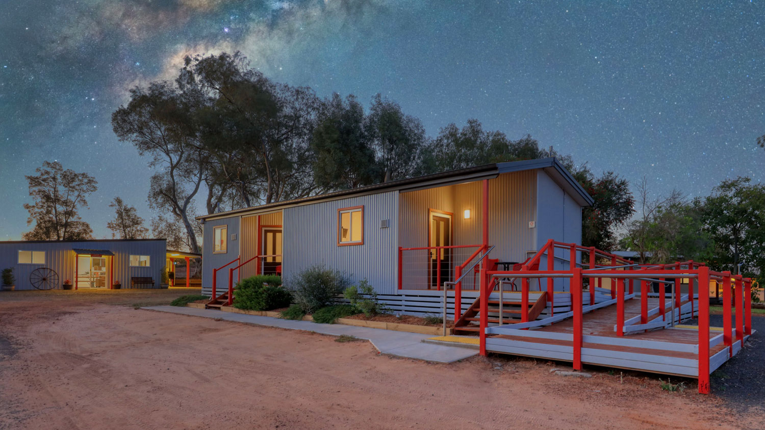 Kookaburra Deluxe Studio – Accessible